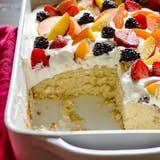 Mudah Summer Cake with Fruit & Cream